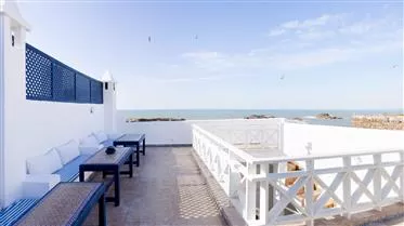 magnifique-riad-a-vendre-a-essaouira-maison-dhotes-avec-vue-mer-big-0